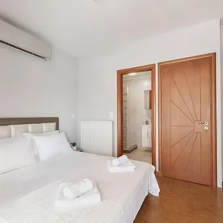 アパート Beachside Apartment-pool-parking